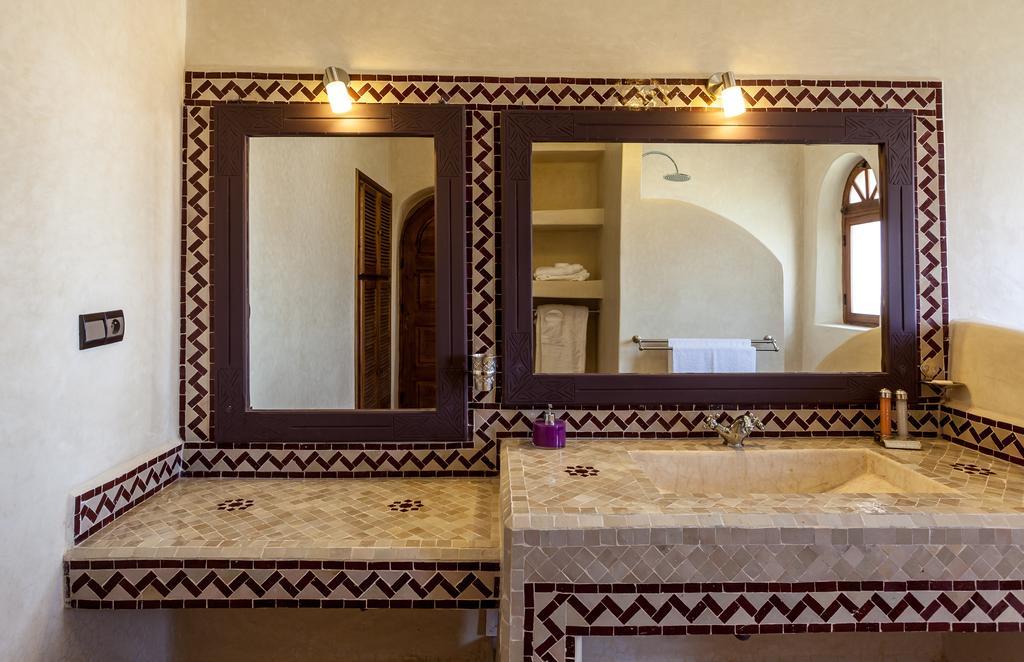 Riad Dharma Bou Mkila Dış mekan fotoğraf